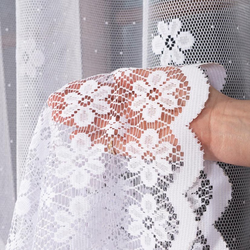 Záclona Johana - Vyber výšku ↕ (cm): 110, Vyber šití: bez obšití