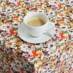 Teflonový ubrus tisk Motýli zahrada