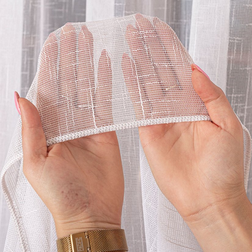 Záclona Zara s olůvkem - Vyber výšku ↕ (cm): 250, Vyber šití: bez obšití