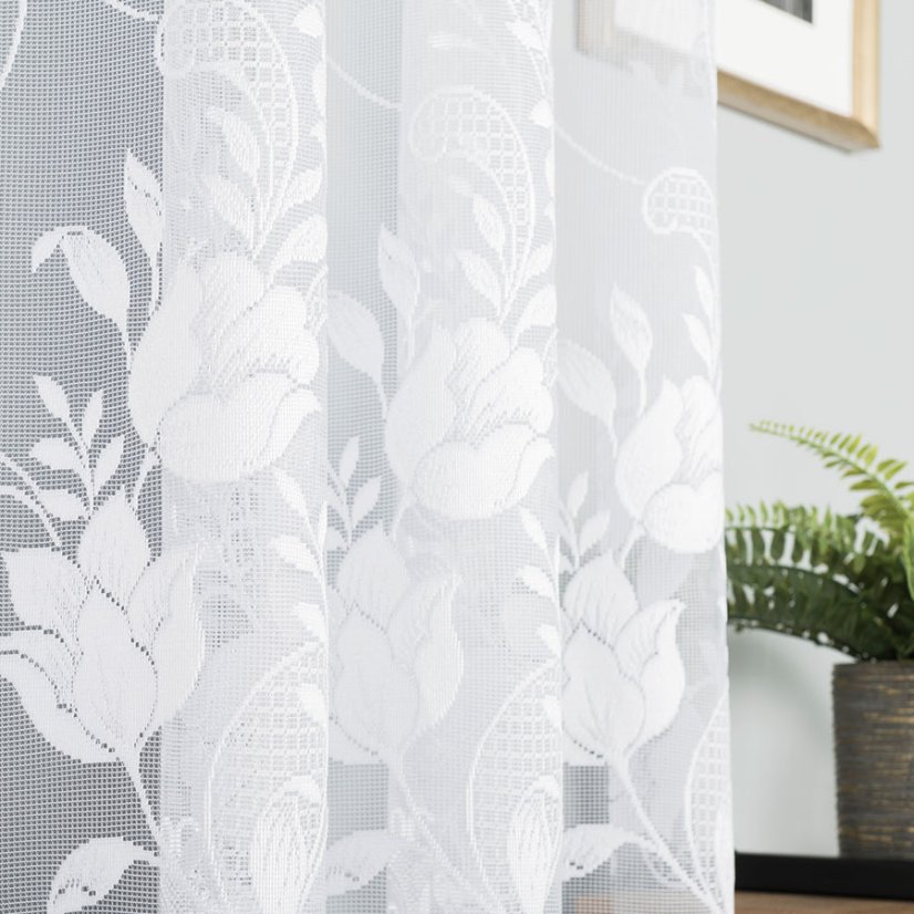 Kusová záclona Hilda