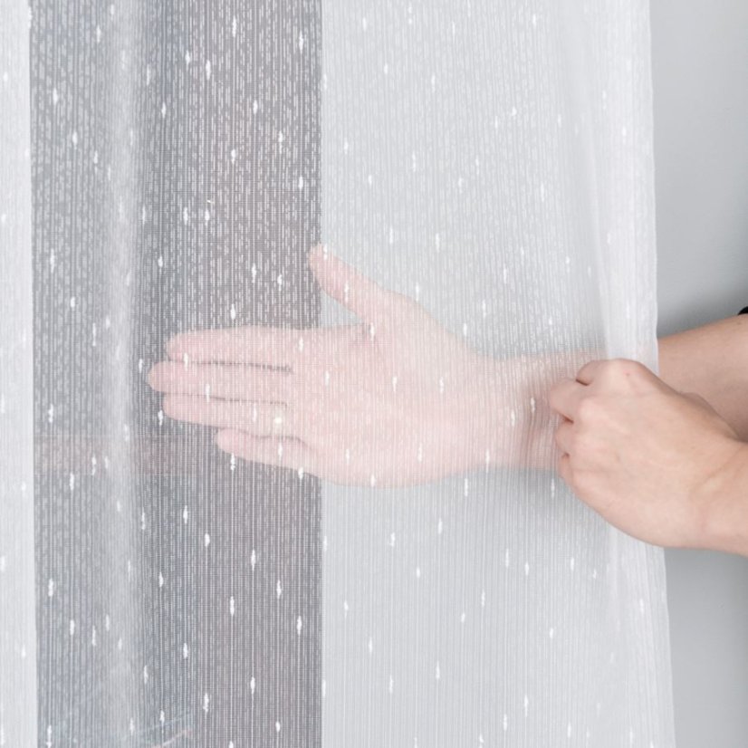 Záclona Sofia s olůvkem - Vyber výšku ↕ (cm): 325, Vyber šití: bez obšití