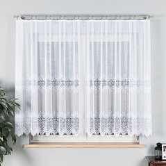 Kusová záclona Julie