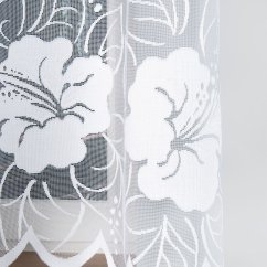 Kusová záclona Etela