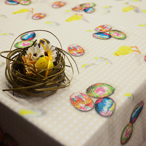 Velikonoční teflonový ubrus Kuřátka - žlutý - Rozměr ubrusu: 30x30