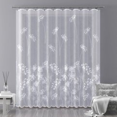 Kusová záclona Darina