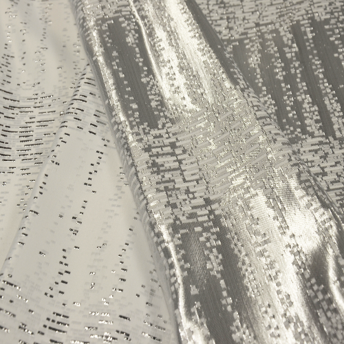 Dekorační látka Luksa - stříbrná - Šíře materiálu (cm): 170, Vyberte šití: obšití okrajů