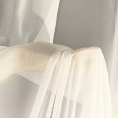 Hladký ecru voál s olůvkem - 300 cm