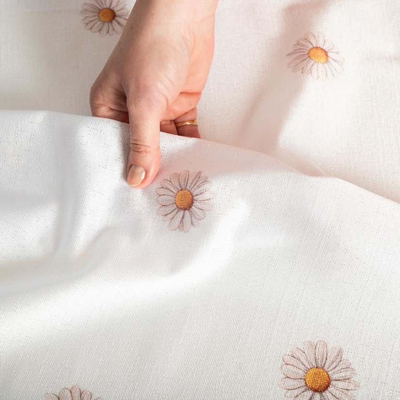 Vitrážová záclona Kopretina