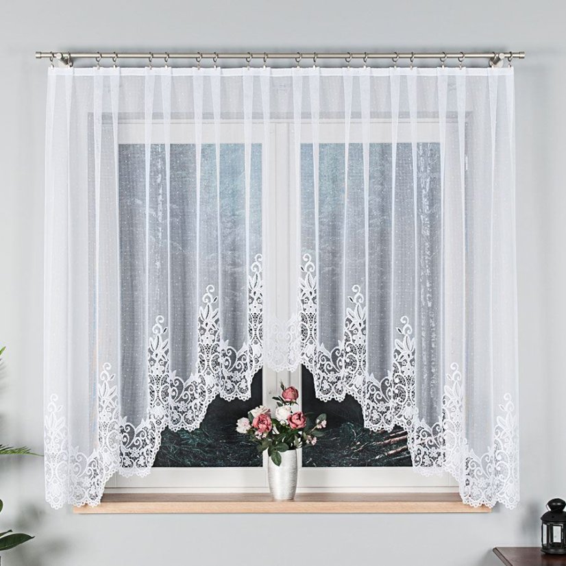 Kusová záclona Olívie