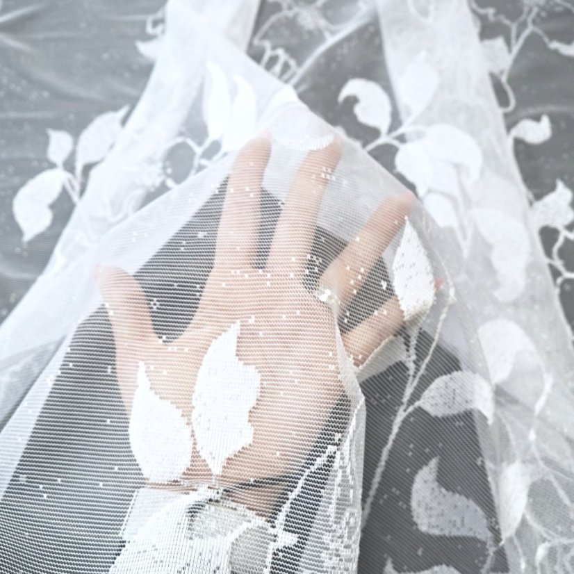 Kusová záclona Romana